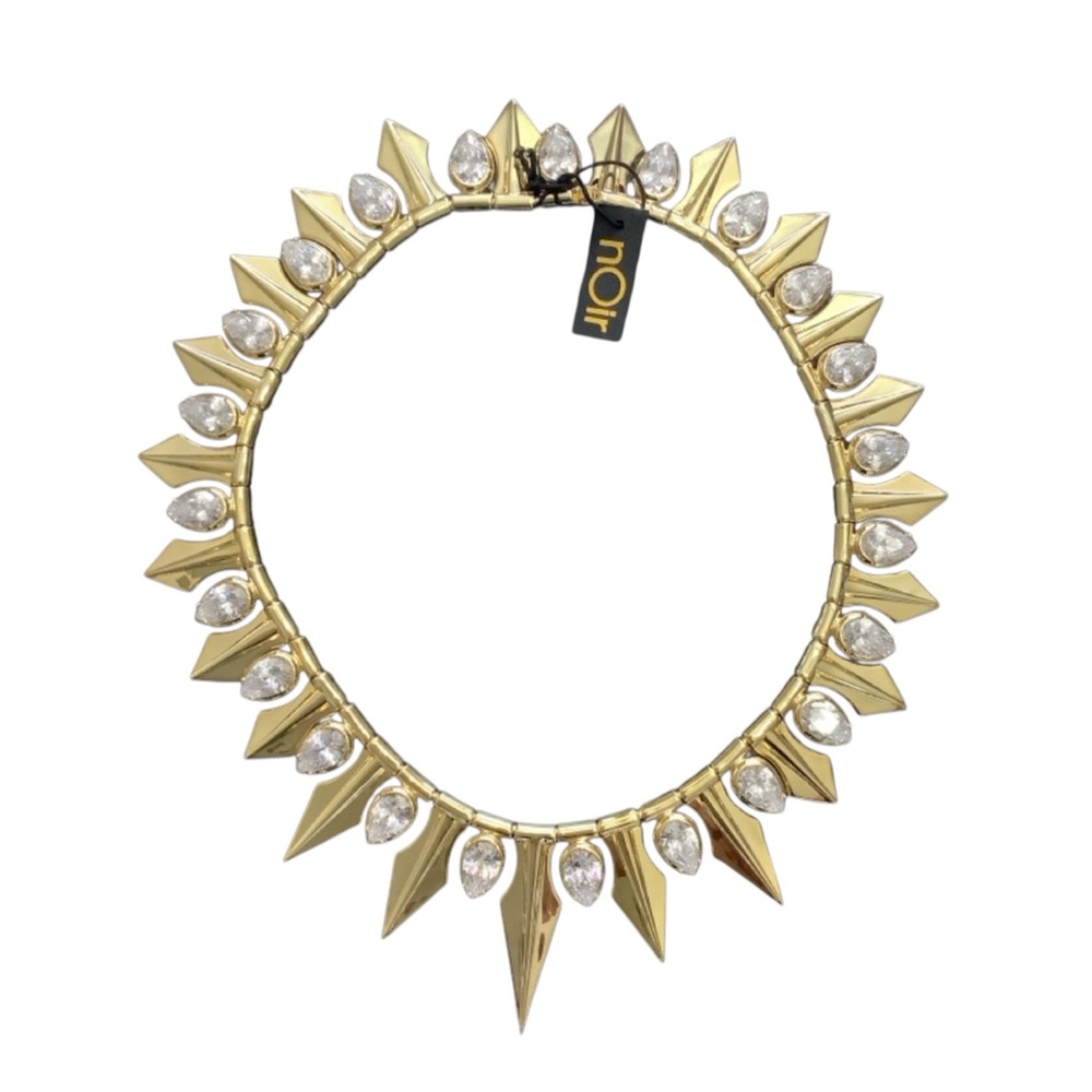 NWT NOIR LELAWALA NECKLACE
Retail $400
